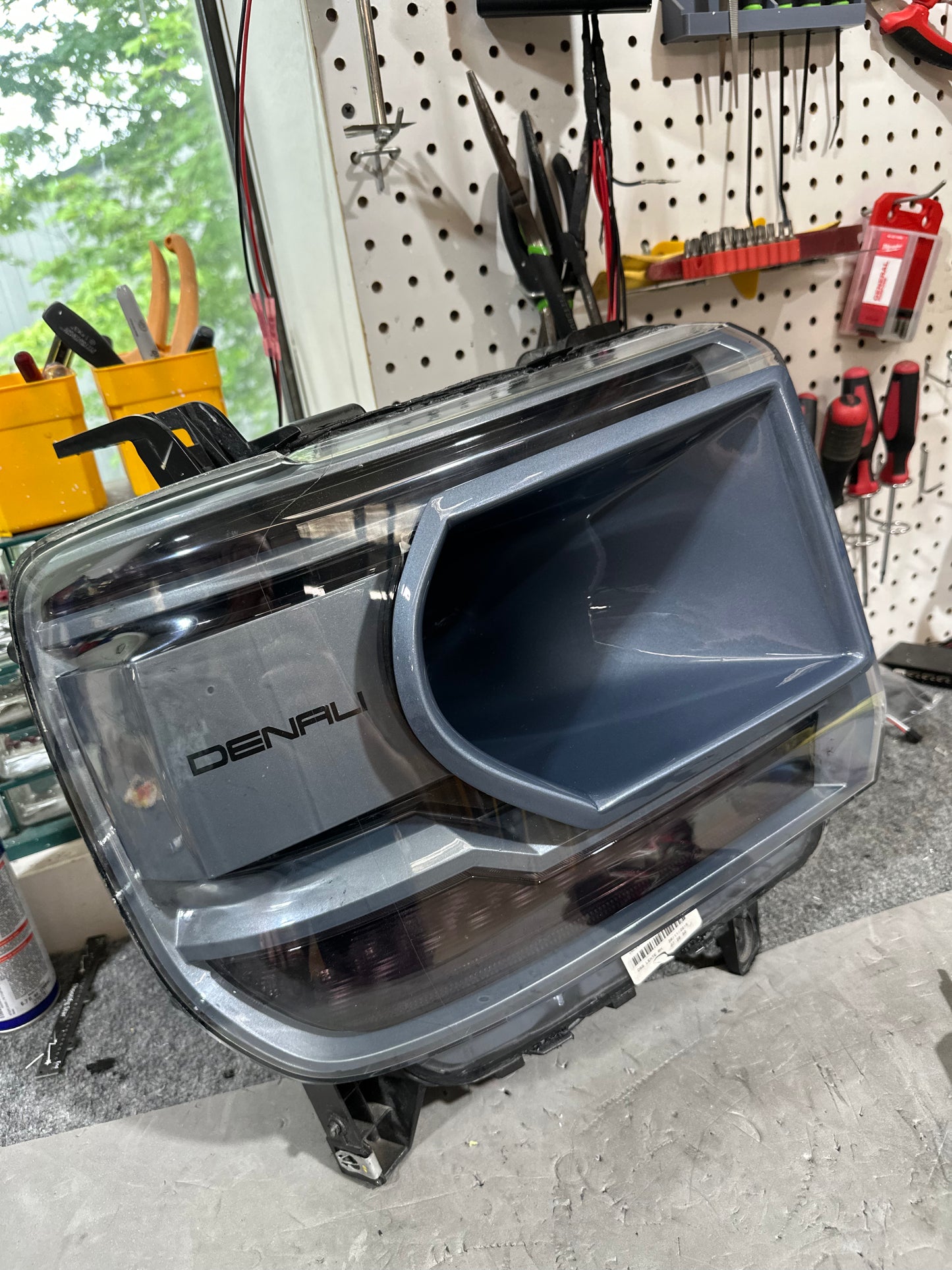 Headlight Intake Duct – 2014–2019 GMC Sierra | 8" Air Inlet Conversion