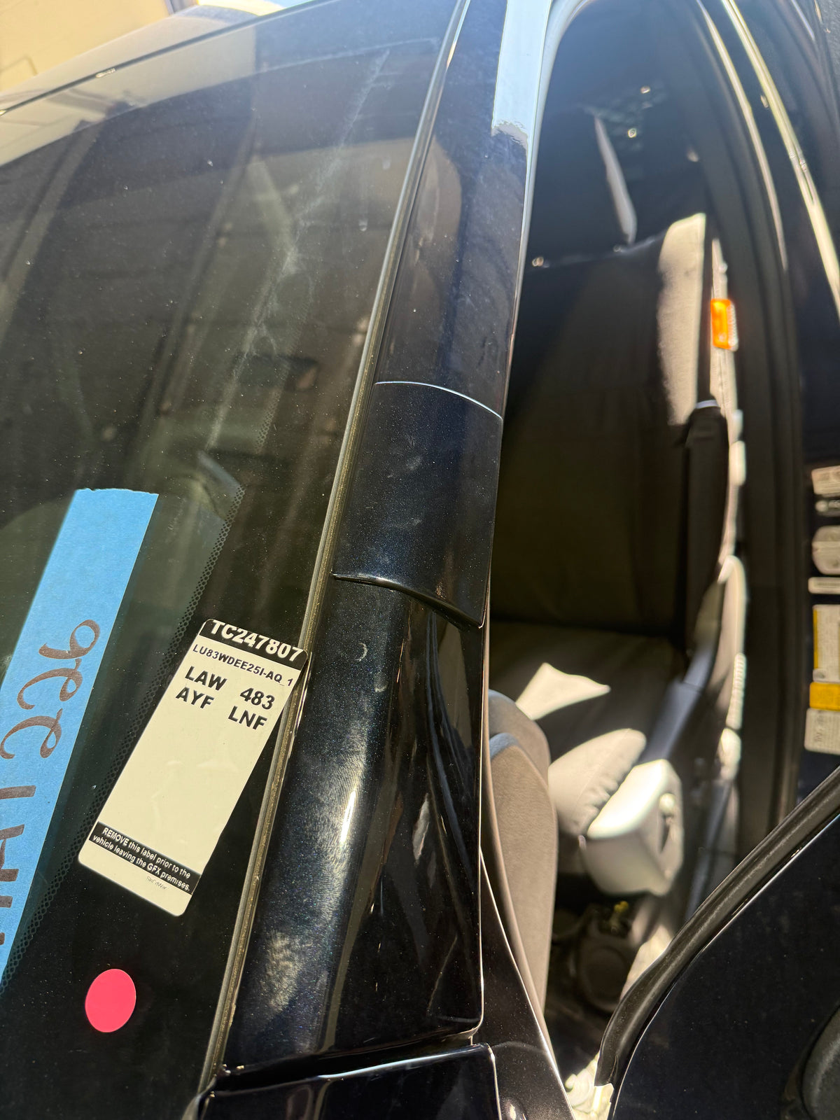 2011–Present Dodge Durango PPV Spotlight Delete Kit – A-Pillar Cover & Interior Cap