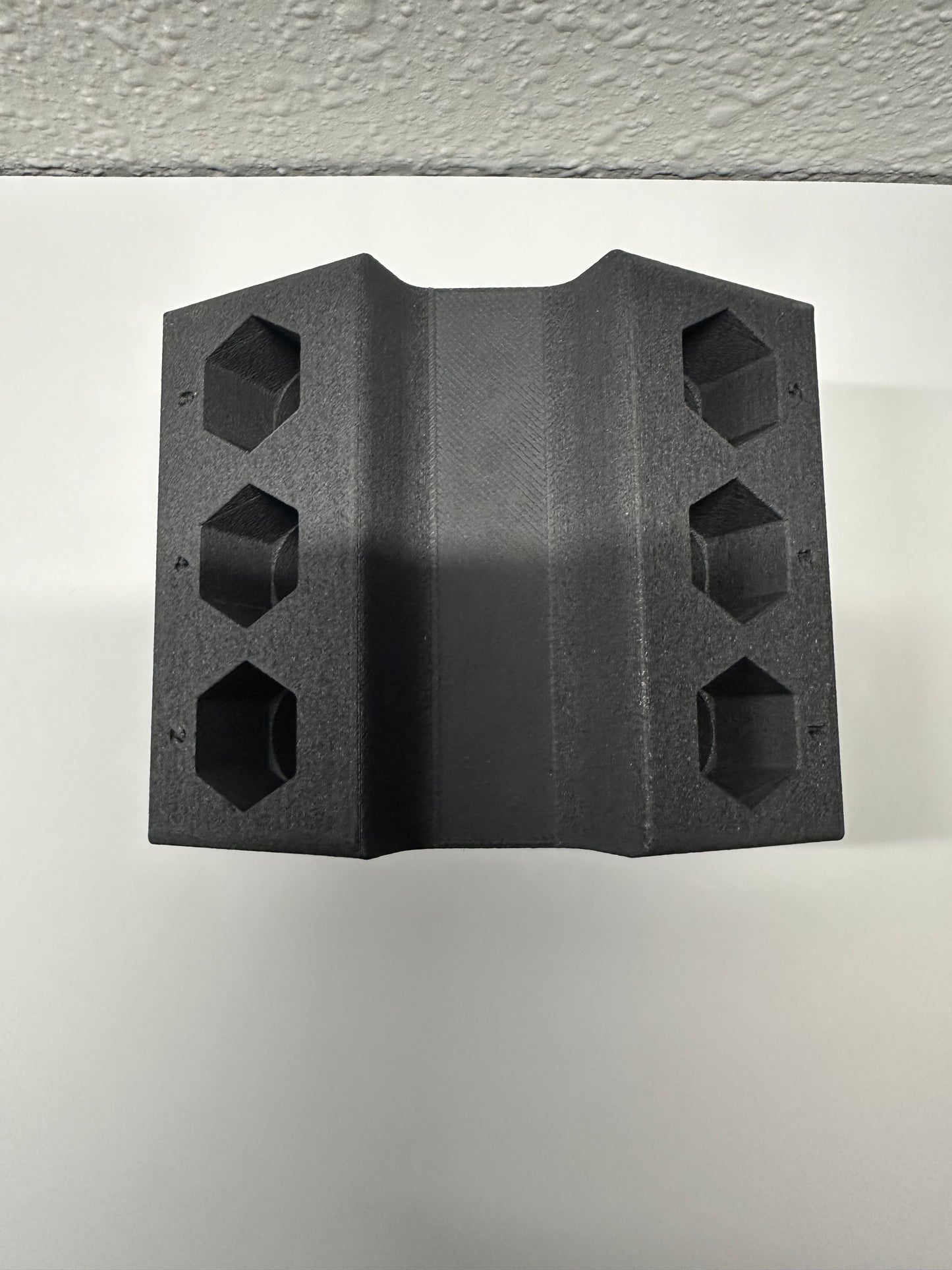 Buick Grand National V6 Spark Plug Holder – Magnetic 6-Cylinder Engine Layout